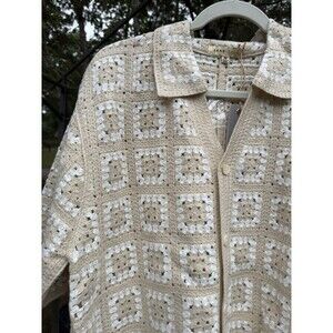 Sandstone Granny Square Crochet Button Front Shirt Size M Beige White NWT